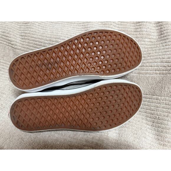 Vans Classic Slip-On Gray Sneakers Shoes Size Mens 6.5 womens 8 - Picture 7 of 7